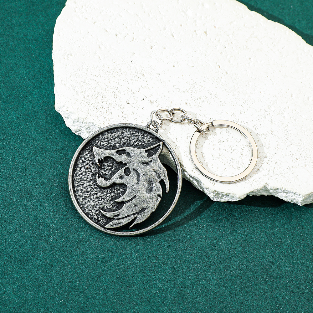 Vintage Wolf Head Keychain Gam - Men Fashion Key のレビューと価格