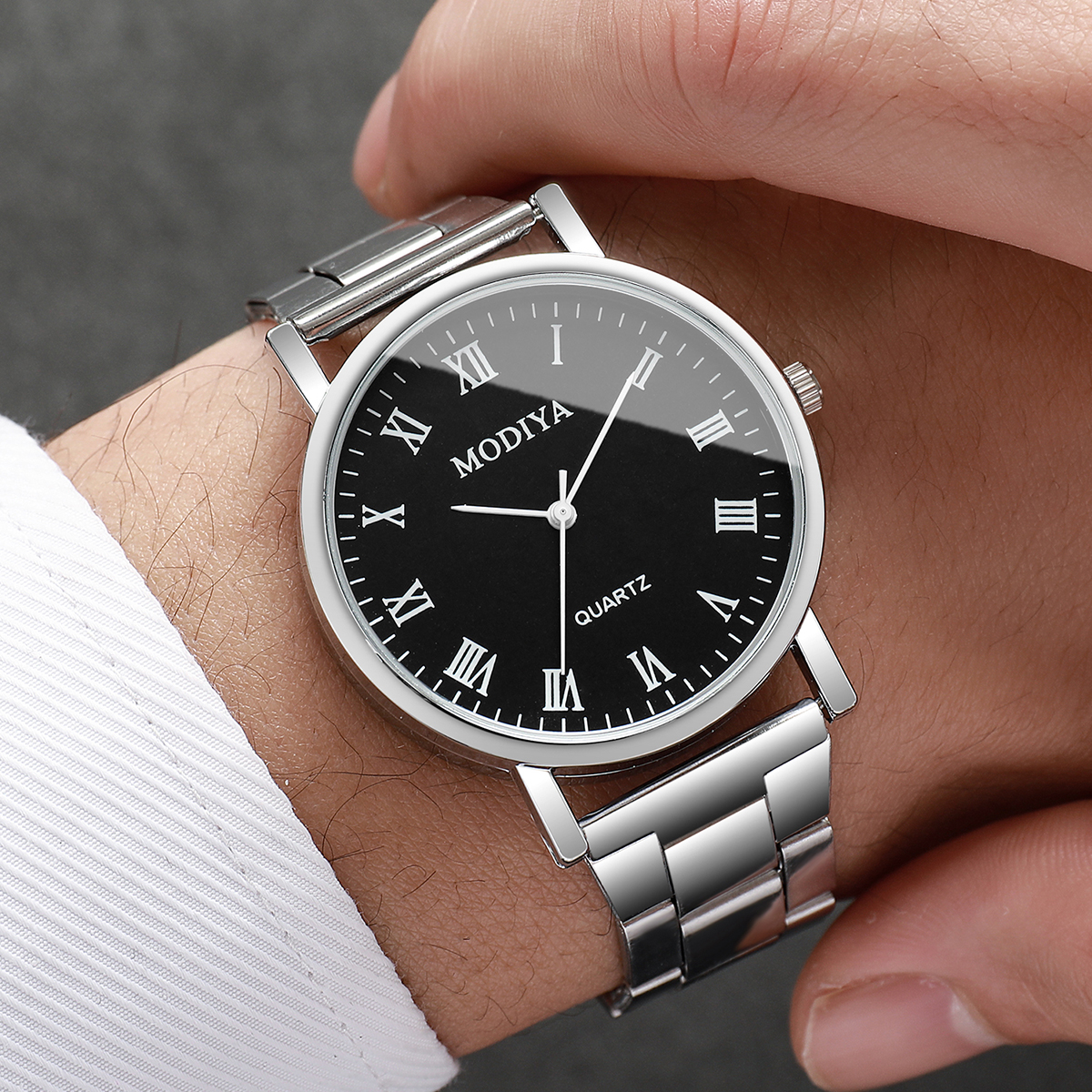 1PC Surprise Mystery Watch Bli - Men'S Fashion Box のレビューと価格
