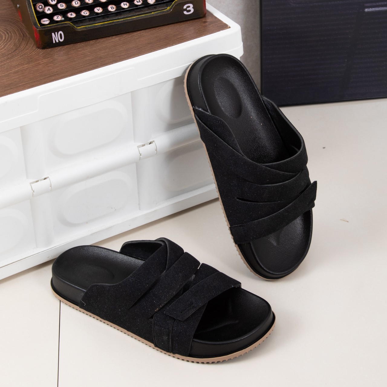 Men Luxury Mesh Slides Summer  - Men'S Fashion Loafers Shoes のレビューと価格