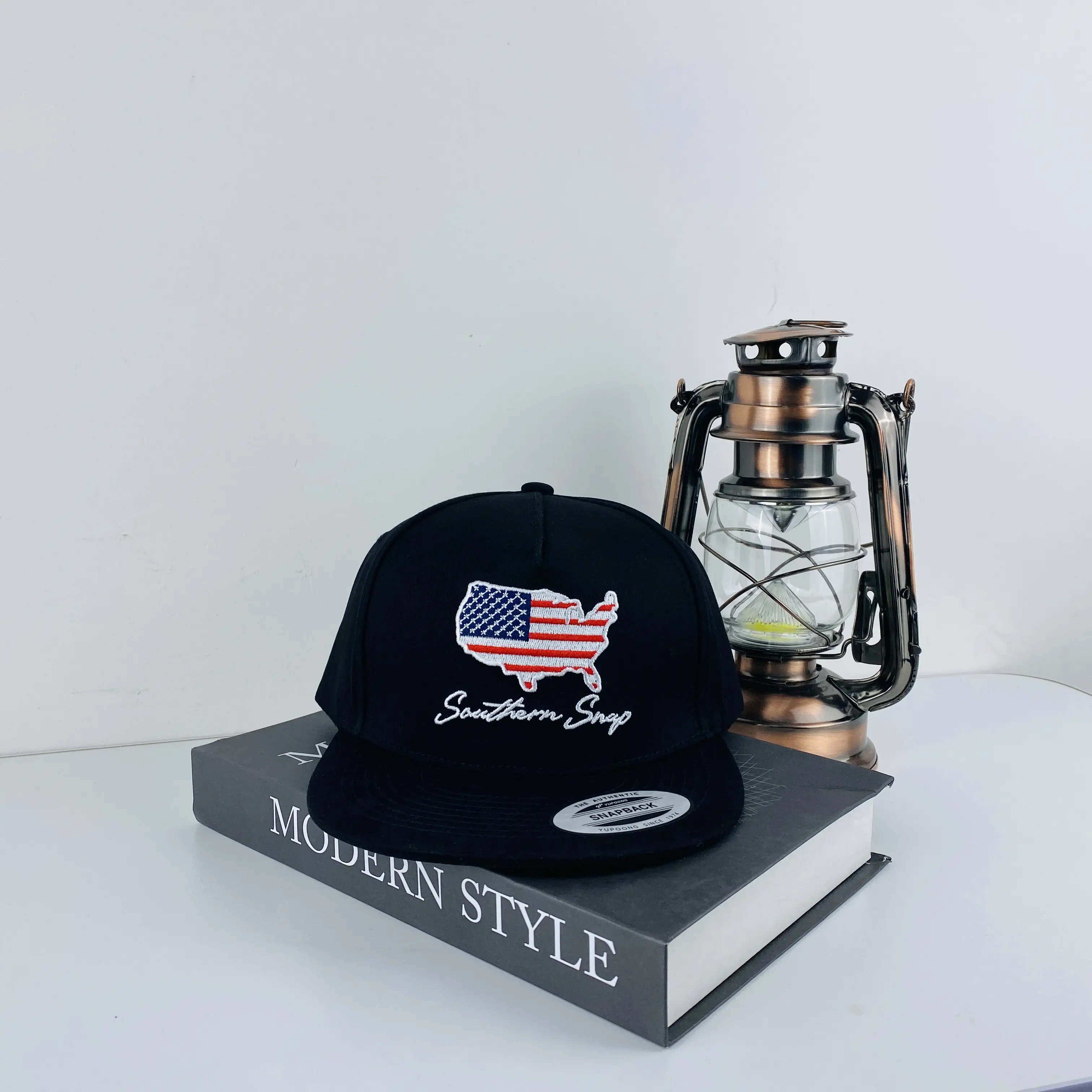 USA American flag embroidered  - Trucker Hat Cap のレビューと価格