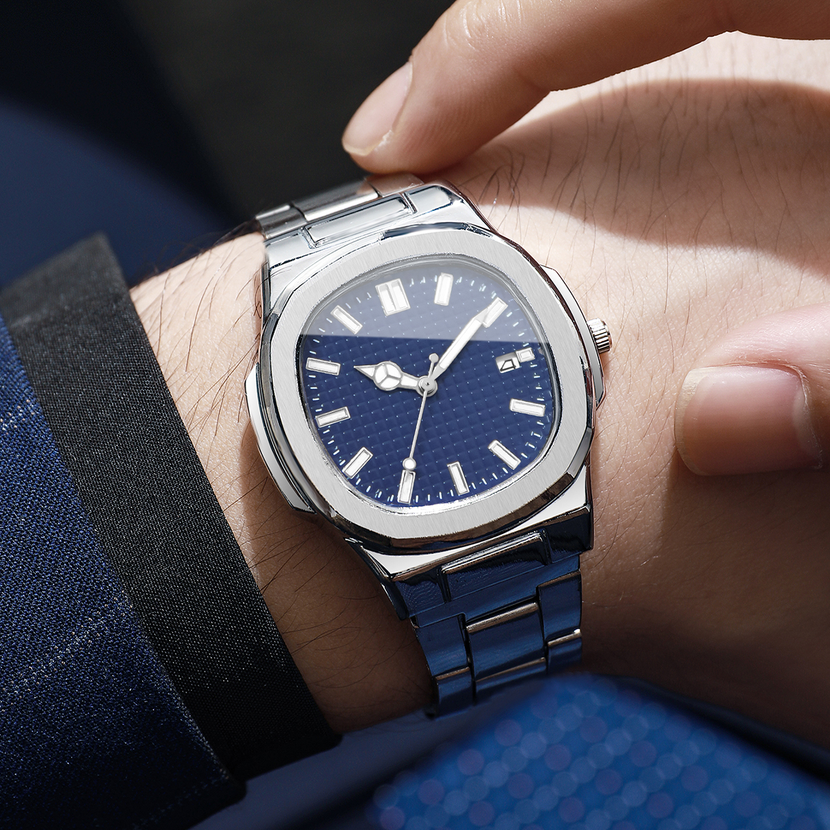 1PC Surprise Mystery Watch Bli - Men'S Fashion Box のレビューと価格